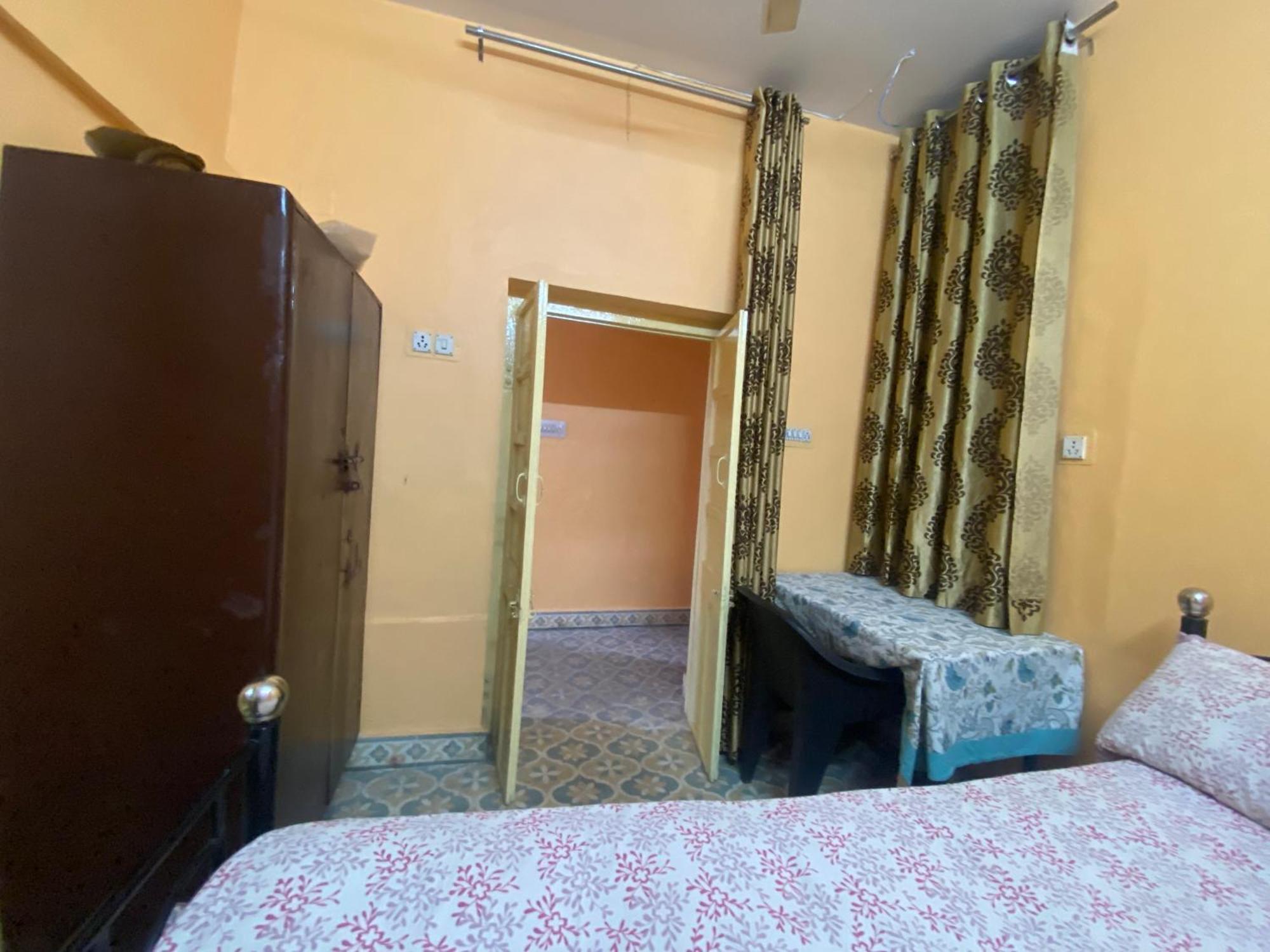 Blue King Hotel Jaipur Værelse billede